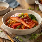 Gochujang noodles with salmon bowl