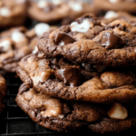 Chocolate Chip Cookies: A Decadent Recipe 3 Chocolate Chip Cookies: A Decadent Recipe
